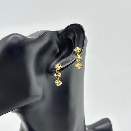 حلق ذهب اصفر بدون فصوص عيار21 من مجوهرات الشلوي