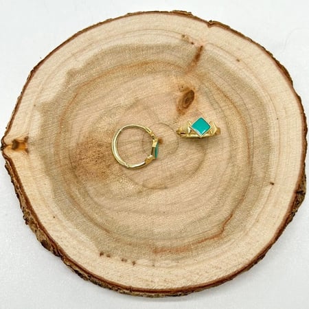 حلق ذهب اصفر ايطالي عيار 18 من مجوهرات الشلوي