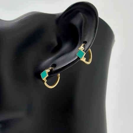 حلق ذهب اصفر ايطالي عيار 18 من مجوهرات الشلوي