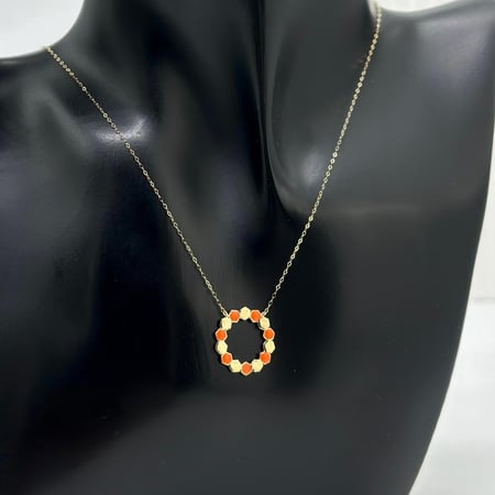 عقد ذهب اصفر عيار  18 من مجوهرات الشلوي