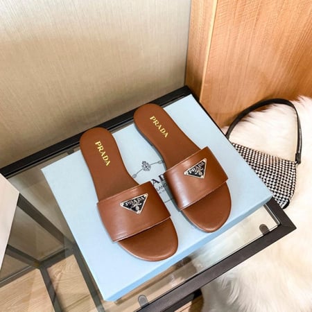 سليبر prada