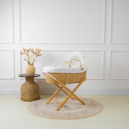 سلة موسى قش بقماش مقلم اوف وايت