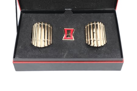 أساور Black Widow المضيئة – لمسة بطولية بإضاءة ذهبية