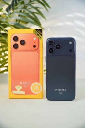 جوال  128 M-Horse 17 promax  +( سماعة ايربودز  )