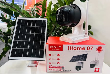 كاميرا OALE iHome 07 الذكية بالطاقة الشمسية – 4G/5G LTE، 2K HD، رؤية بزاوية 360 درجة، رؤية ليلية وكشف الحركة