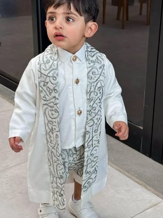 طقم العيد الملكي للأطفال (3 قطع) – كولكشن 2026 للأناقة والتميز