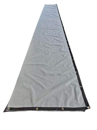 شراع ذرا رصاصي عالي الجودة ضد الماء والشمس والبرد، مزود بحزام وأخرام ثلاث جهات،