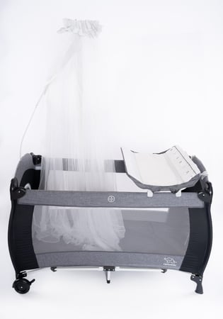 سرير ومحبس اطفال