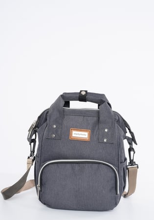 شنطة تغيير حفاضات بتصميم عملي لحمل وتنظيم مستلزمات الطفل بسهولة رصاصي