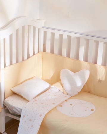 طقم سرير بيبي