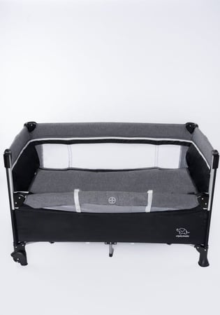 سرير طفل مولود