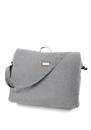 سرير متنقل للاطفال