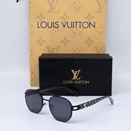 نظاره لويس فيتون