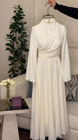 فستان الخيال والانيقه