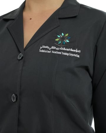 لبس الكلية التقنية للبنات
