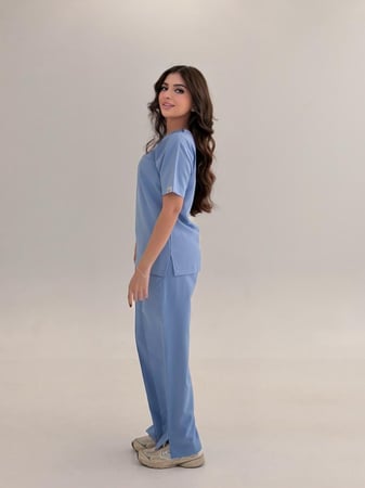 سكراب طبي نسائي لون سماوي Sky Blue