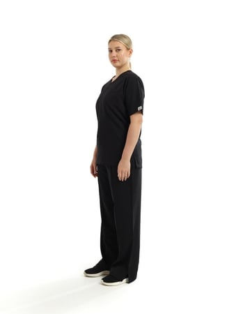 سكراب اسود نسائي بسعر مميز وجودة عالية المعطف شحن سريع عرض مميز