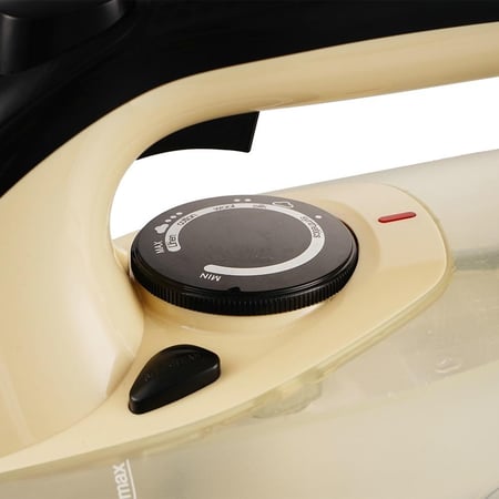 ويننج ستار , كاوية بخار , سعة 320 مل , تنظيف ذاتي , مقاومة التقطير , مقاومة التكلس , 2400 واط , اسود ذهبي , م/ ST-90402