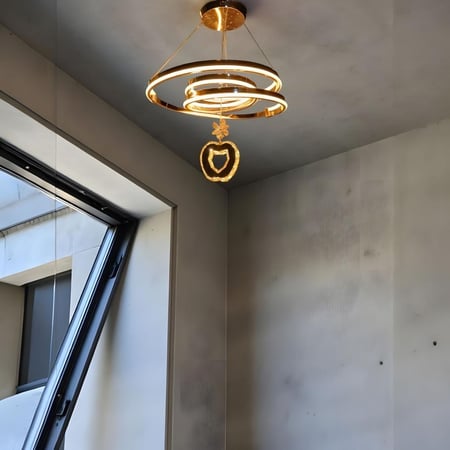 نجفة مودرن LED ثلاث حلقات ذهبية مع كريستالة وسط K-G-8054-GD