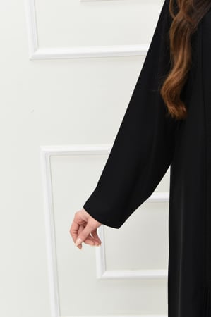 عباية جاكار بنقوش مربعات وكسرات مع كول شال فخم