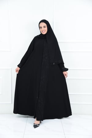 عباية مناسبات أنيقة بتطريز أمامي وخلفي