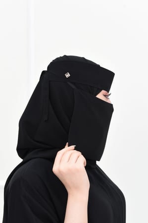 نقاب مطاط مايل