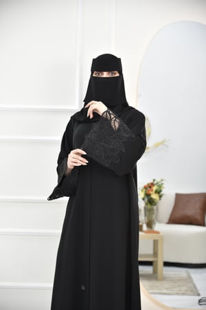 عباية فاخرة