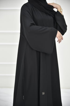 عبايات سادة راقية