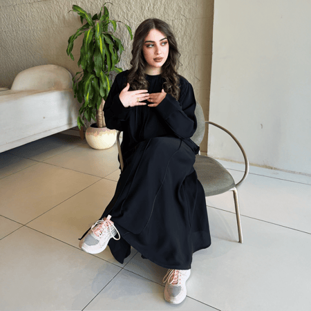 عباية نورة / رقمها 143