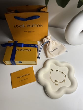 اسوره لويس فيتون