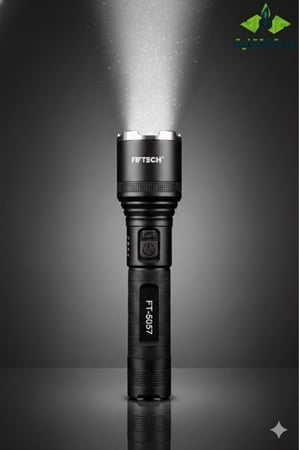 كشافات FIFTECH للبر والكشتات عالية الإضاءة (HIGH LUMEN FLASHLIGHTS) بقوة عالية مع بطارية قابلة لاعادة الشحن