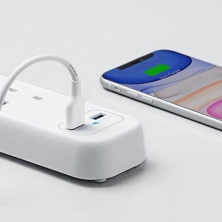 توصيلة انكر 4 منافذ طاقة مع منفذين USB ضمان سنتين Anker 322 USB Power Strip