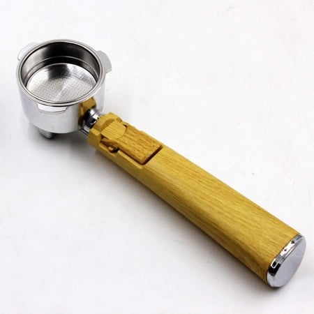 الة تحضير قهوة الاسبريسو من دي ال سي - 1.5لتر  1350 واط - CM7311، أخضر، معدن