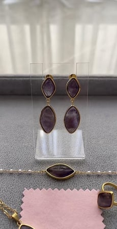 طقم حجر الامثيست- فضه عيار ٩٢٥