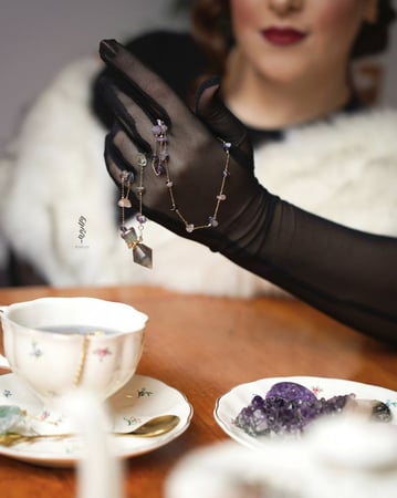 قلادة العطر من حجر الفلوريت - بسلسال احجار