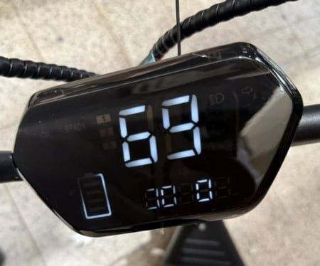 سكوتر كهربائي ابو سلة الروسي بقوة 48V وسرعة تصل الى 50 كيلو متر