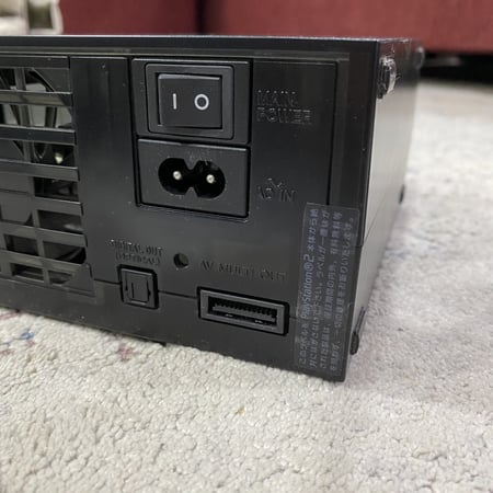بلايستيشن 2 فات مع مجموعة العاب.(Playstation 2).