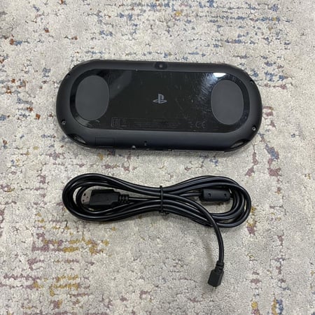 بي اس فيتا موديل 2000 مستعمل - اسود Ps Vita