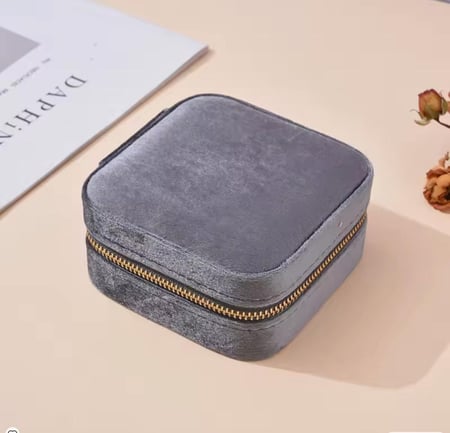 حقيبة حفظ المجوهرات