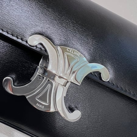 سيلين SHOULDER BAG مقاس 20cm