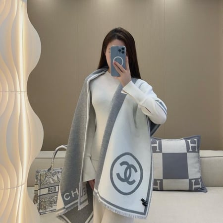 سكارف شانيل 190*65