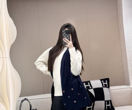 سكارف شانيل مقاس 175*65