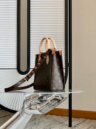 لوي فيتون SAC PLAT BB مقاس 21.5cm