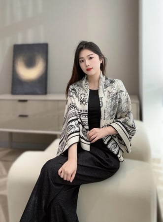 سكارف ايرميز مقاس 136*137