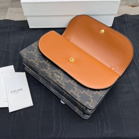 سيلين TRIOMPH CANVAS مقاس 20cm