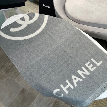 سكارف شانيل 65*200