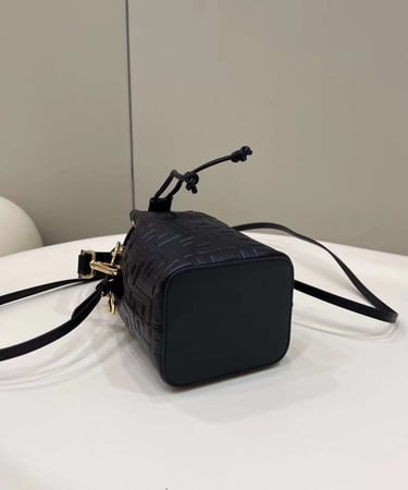 فندي Mon Tresor مقاس 18