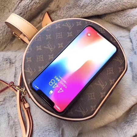 لوي فيتون PETITE BOITE CHAPEAU مقاس17.5cm