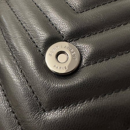 سان لوران mongram college مقاس 24cm