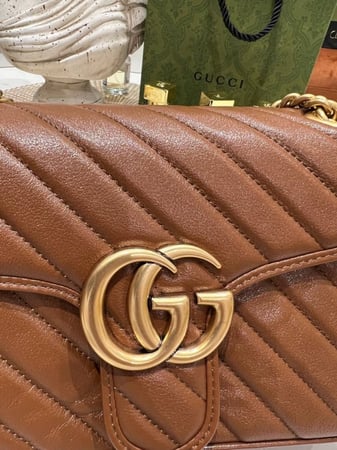 قوتشي جي جي مارمونت مقاس26سم